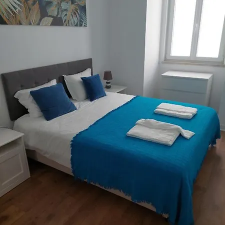 Lightoasis 4 * Oeiras